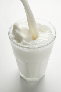 Mlieko podporuje spaľovanie tukov a zlepšuje efekt chudnutia